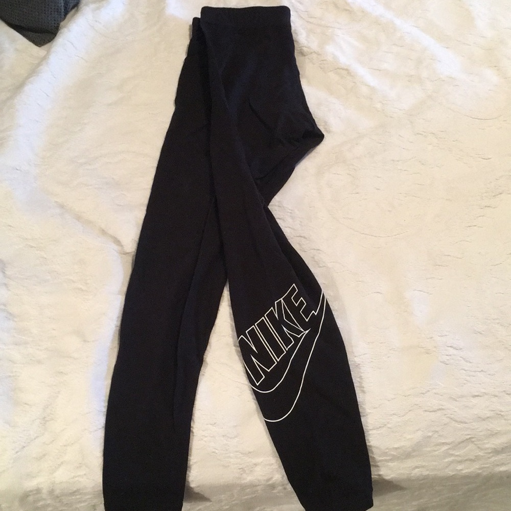 Nike leggings